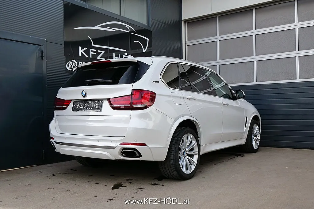 BMW X5 PHEV xDrive40e Österreich-Paket Aut. Image 2