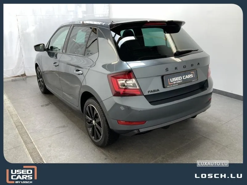 Skoda Fabia 1.0 TSi Monte Carlo Image 3